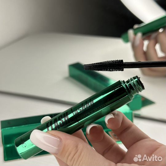 Удлиняющая тушь с эффектом накладных ресниц Lamel