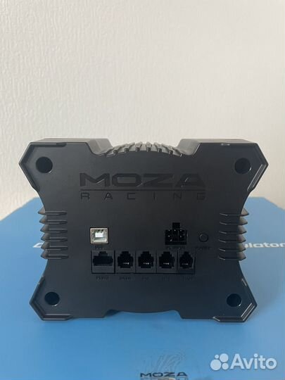 Игровой руль Moza r5 v2