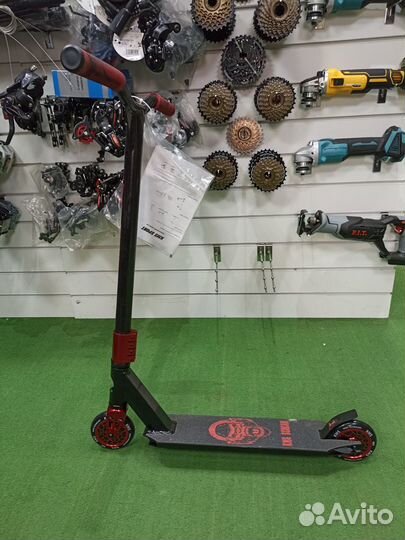 Самокат для трюков SK-405