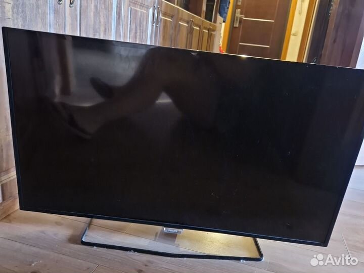 Телевизор SMART tv бу 40