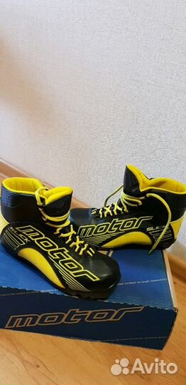 Новые Ботинки лыжные