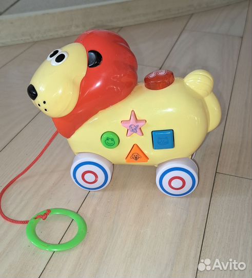 Развивающие игрушки для малышей