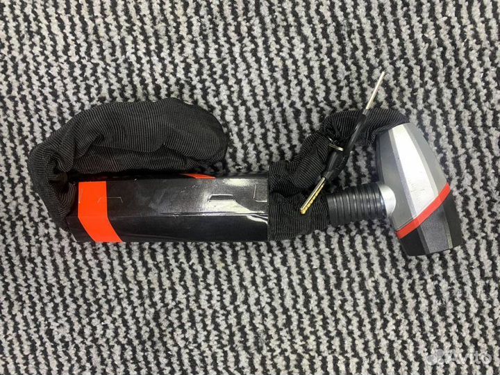 Замок велосипедный