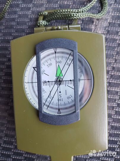 Компас армейский