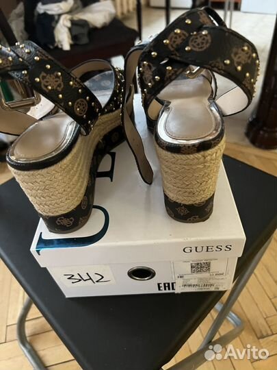 Босоножки guess новые