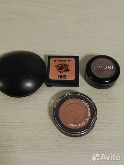 Тени для век