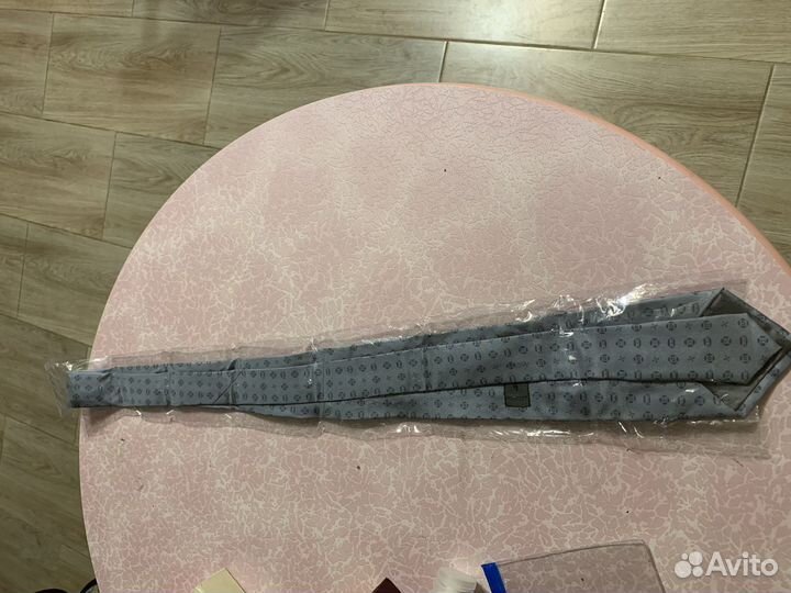 Галстук мужской. Новый в упаковке