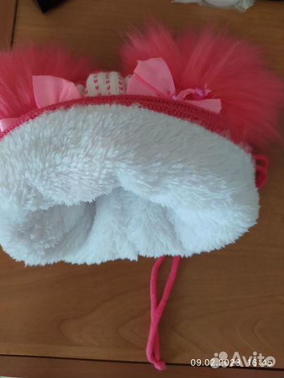 Шапка теплая зимняя,на годовалую девочку
