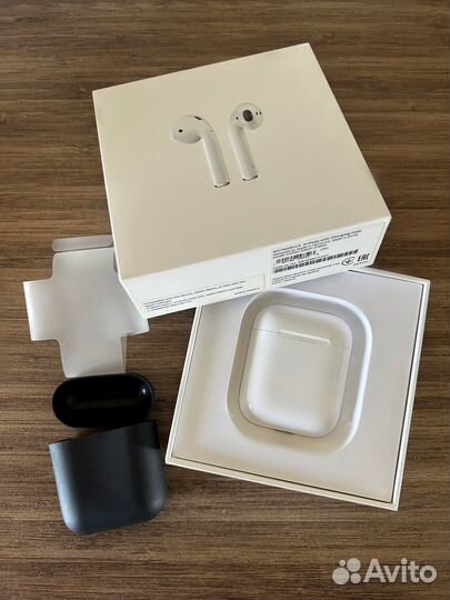 Беспроводные наушники Apple AirPods 2. Оригинал