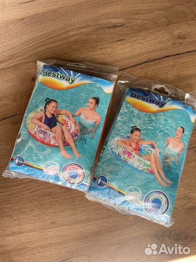 Надувной круг с ручками для плавания 91 см