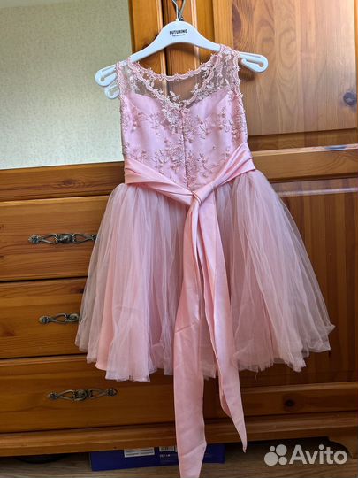 Платья нарядные 116 122