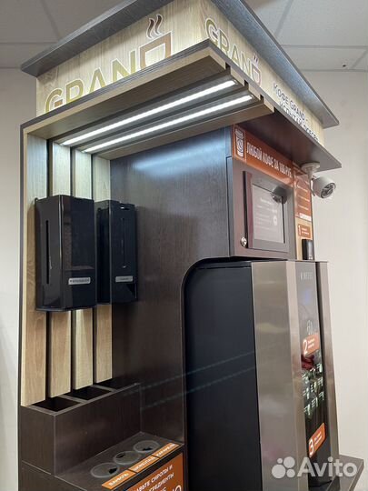 Новая кофейня самообслуживания