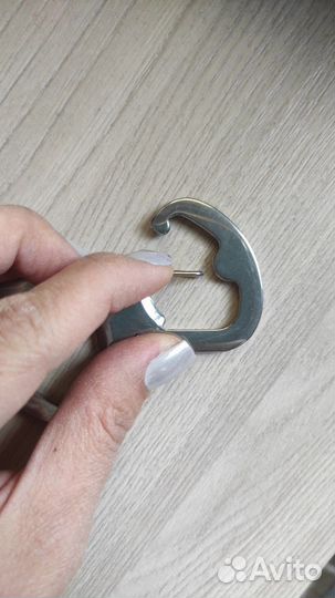 Карабин открывалка