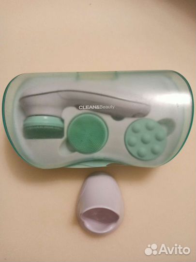 Аппарат для чистки лица и ухода за кожей