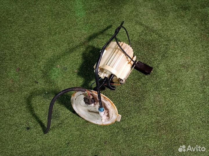 Бензонасос, насос топливный Opel Zafira B