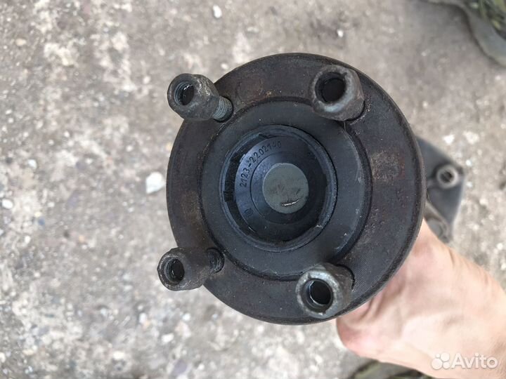 Промежучтоный вал Chevrolet Niva