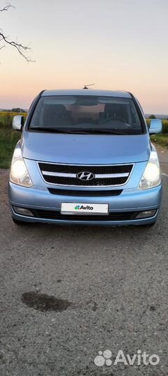 Hyundai Grand Starex 2.5 AT, 2010, битый, 226 120 км