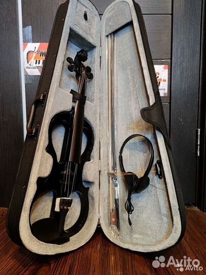 Электроскрипка 4/4 (полный комплект)