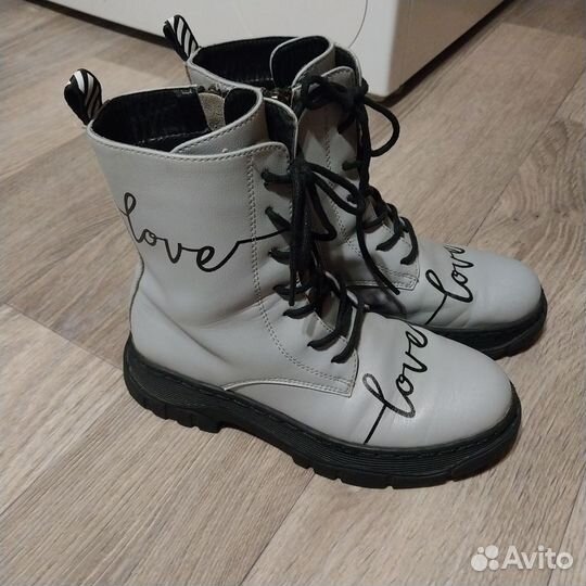 Ботинки демисезонные для девочки 32 юничел