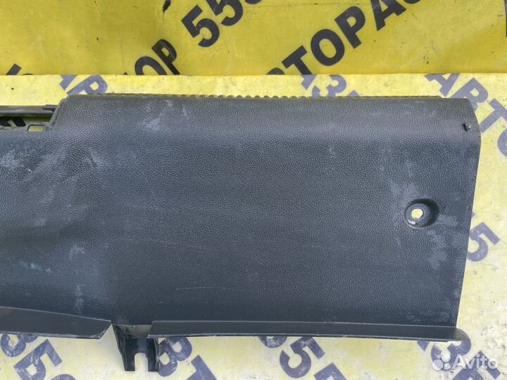 Обшивка багажника Skoda Fabia 1