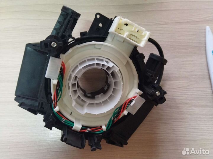 Подрулевой шлейф Pathfinder