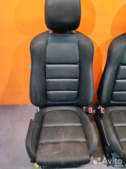 Обшивка передних сидений Mazda CX-5 ке