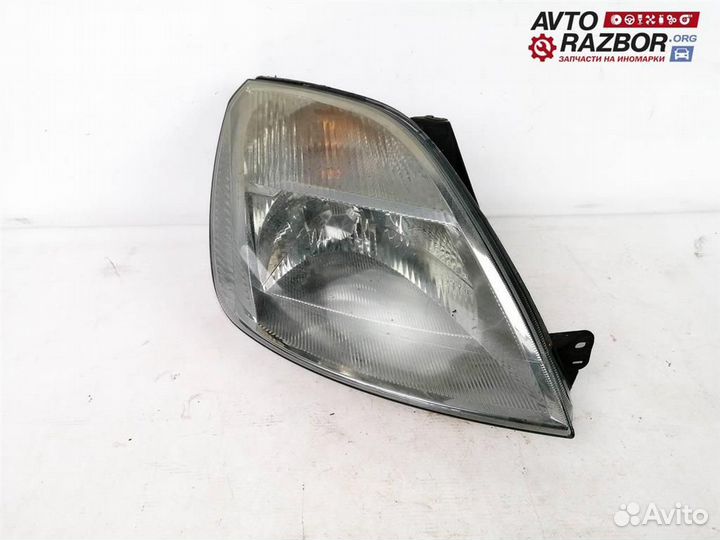 Фара правая с кор. Ford Fiesta 2001-2007