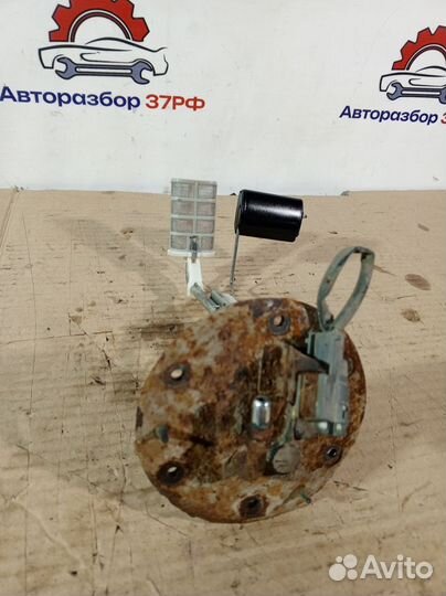 Датчик уровня топлива Hyundai Santa Fe