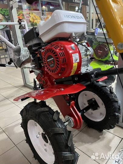 Мотоблок Honda бензиновый 13лс + Плуг