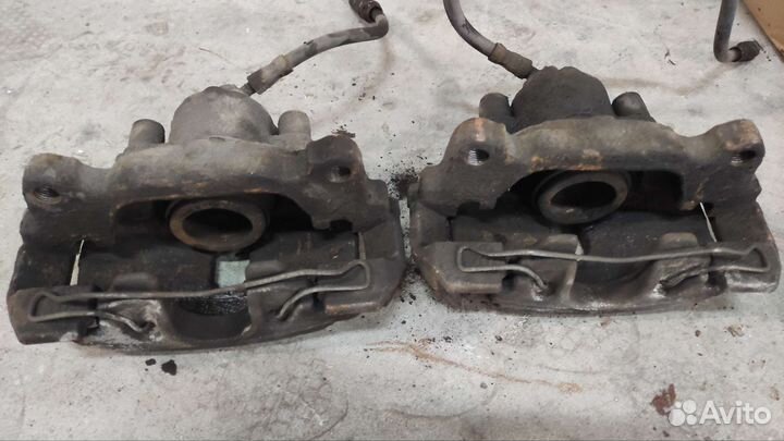 Комплект суппортов перед/зад от Audi (VW, Skoda)