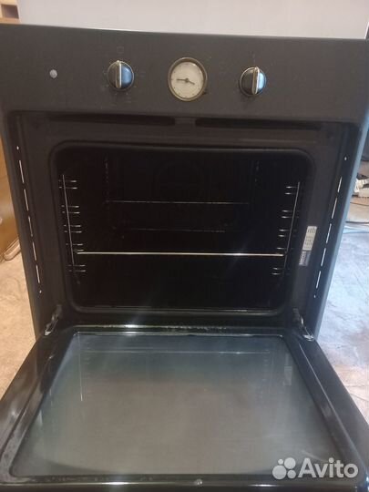 Духовой шкаф Hotpoint ariston