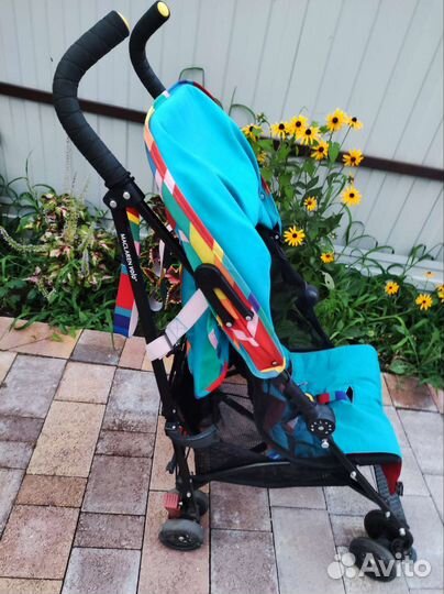 Прогулочная коляска трость maclaren