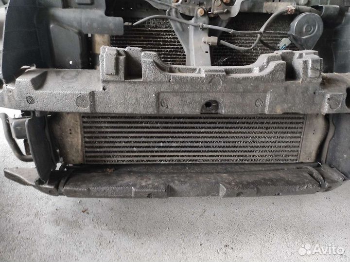 Nissan qashqai телевизор с радиаторами