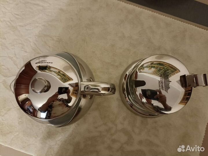 Сахарница и чайник новые