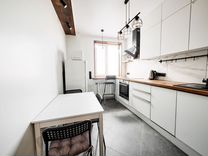 3-к. квартира, 85 м², 9/16 эт.