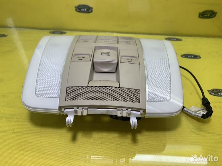 Mercedes Benz W204 плафон салона