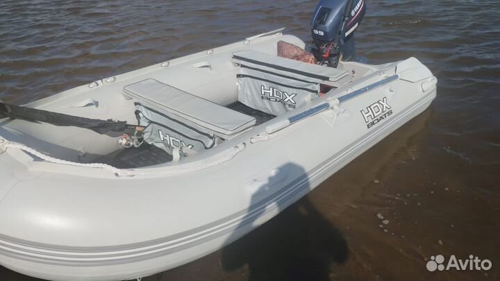 Лодка hdx