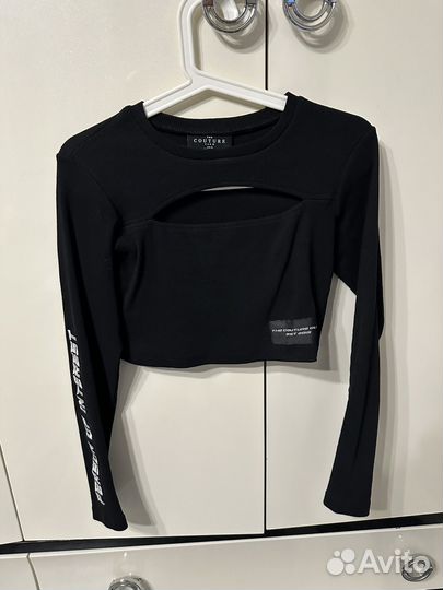 Топ с рукавами