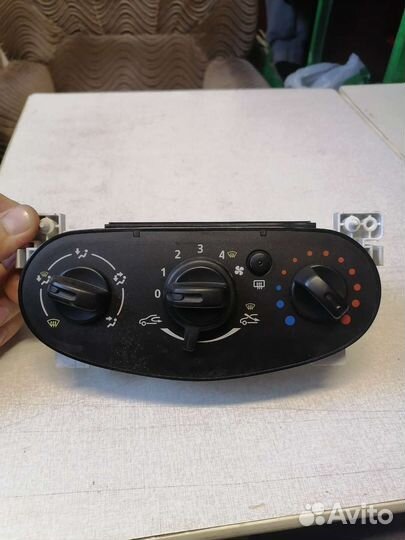 Блок управления печкой Блок печки Renault logan