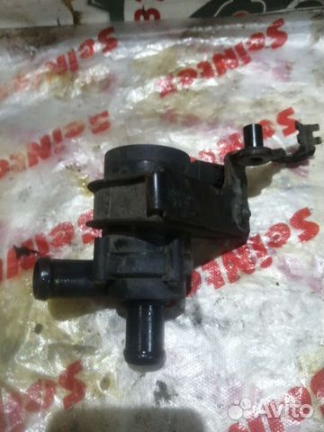 Помпа насос водяной Volkswagen Golf 5, 1.4, BLG