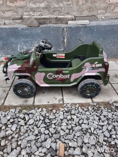 Детский электромобиль