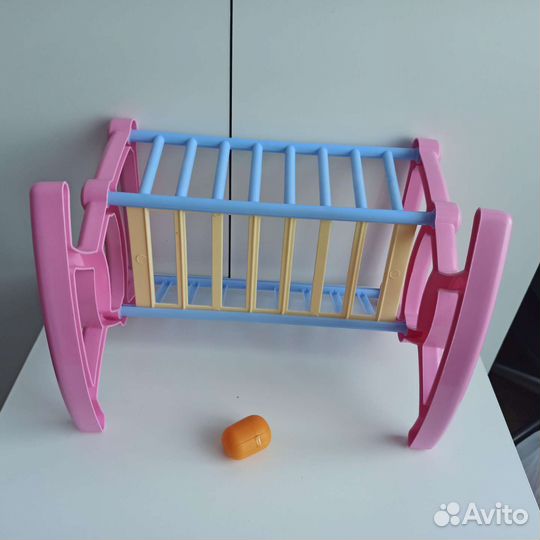 Кроватка для кукол