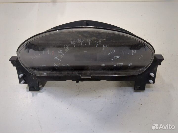 Щиток приборов Mercedes Vaneo, 2003