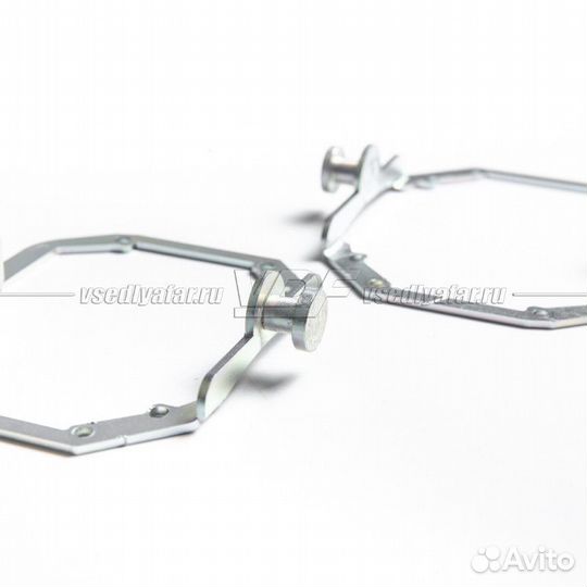 Переходные рамки для замены линз в фарах Audi Q7 2