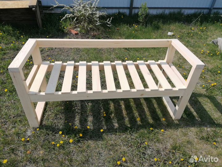 Диван для сада