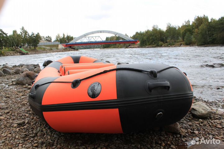 Надувной рафт 
