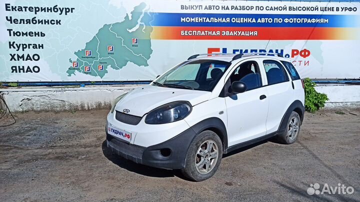 Стекло кузовное глухое правое Chery indiS S18D5203