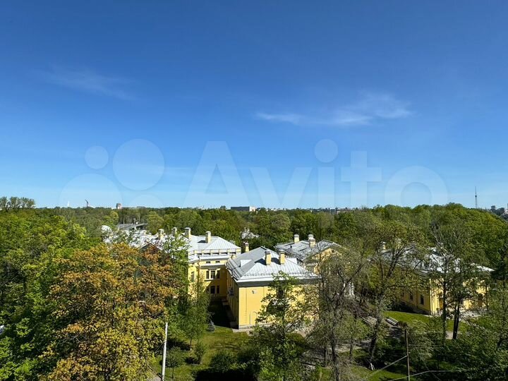 2-к. квартира, 92 м², 7/8 эт.