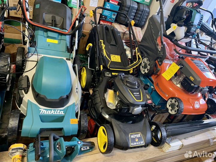 Газонокосилка Makita ELM3720