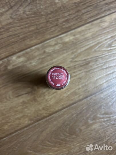 Губная помада yves rocher